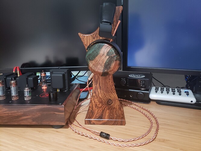 VC and Pendant